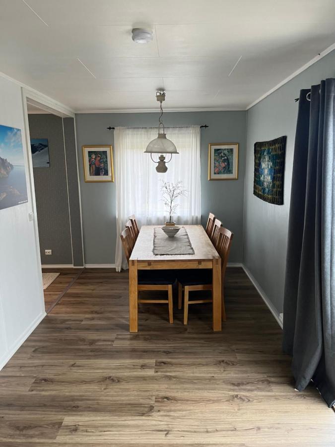 شقة Hus Sentralt I Lofoten ليكنيز المظهر الخارجي الصورة